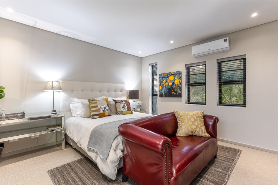 4 Bedroom Property for Sale in Pearl Valley at Val de Vie Western Cape